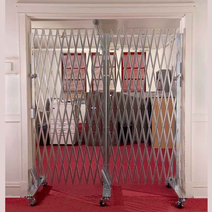 CiscoEagle Catalog Portable Folding Gate Adder, Heavy Duty, 6' Wide, 78" Collapsed Height